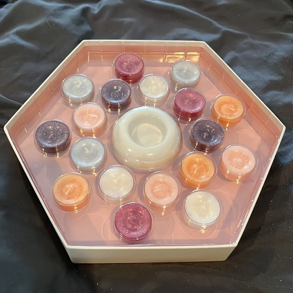 YANKEE CANDLE TEA CANDLE SET - Picture 2 of 6